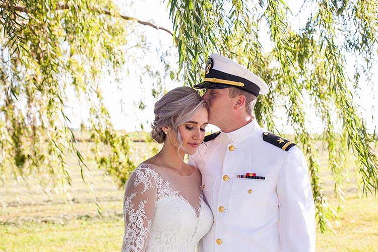 Wedding Photography Dj And Video Services The Pros Weddings